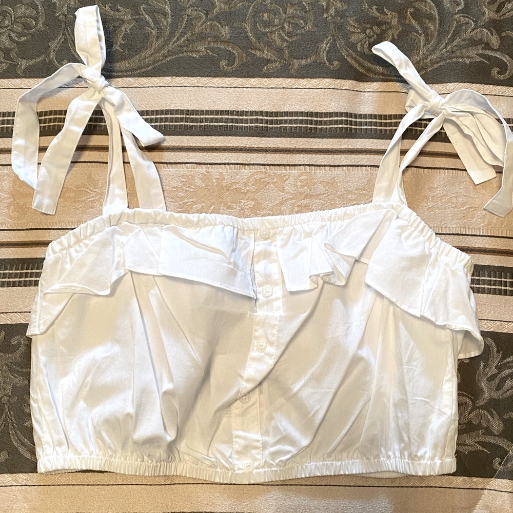 Forever 21 white cotton crop top size L NWT